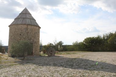 Moulin et aire Moulin et aire